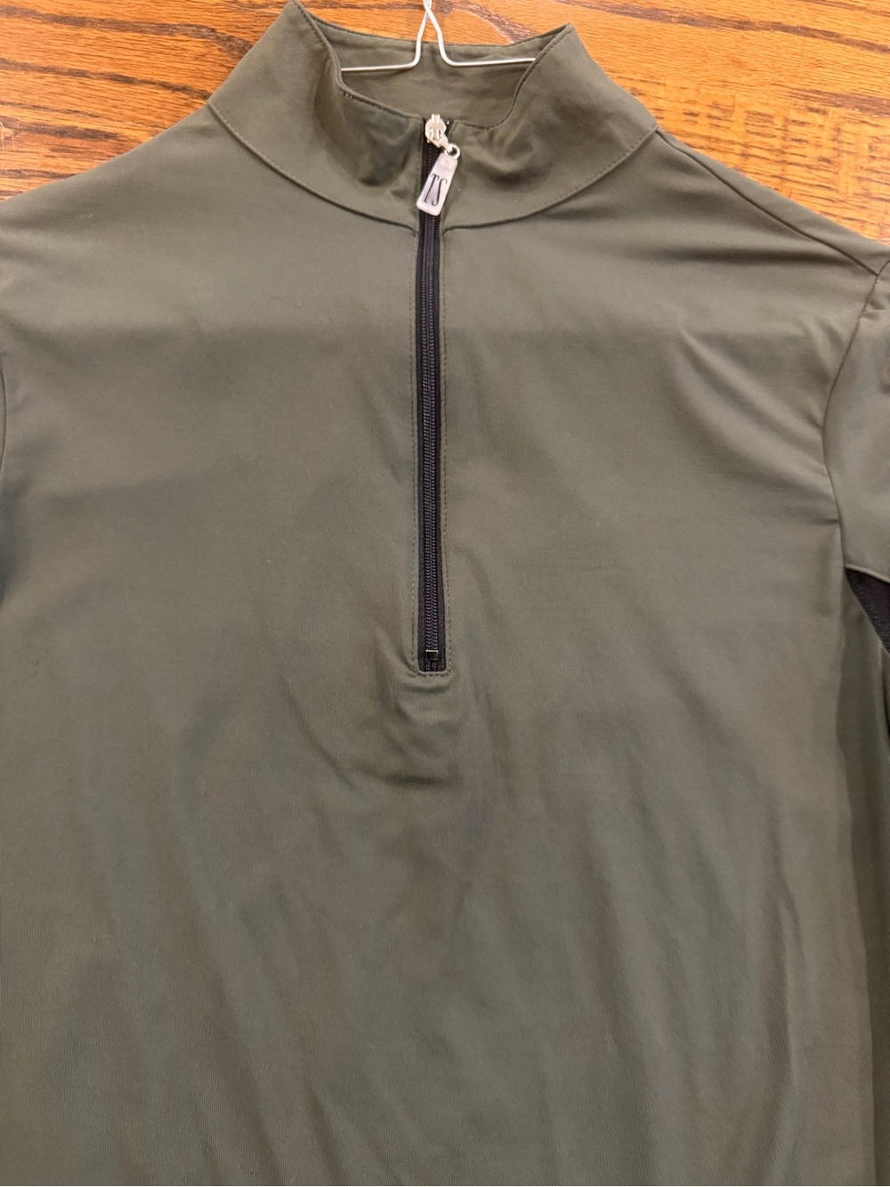 The Tailored Sportsman Olive Green Quarter-Zip Long Sleeve Top